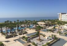 Voyager Cacher au Maroc by Carole Tidghi